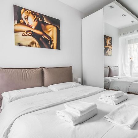 Апартаменты Milano Vetra-Parco Delle Basiliche 2 Pax- Wifi- Banfi Экстерьер фото